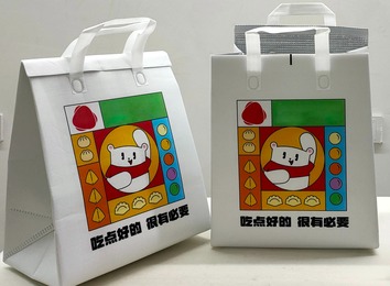 超厚保温棉打造冰包，可保冷保热冬暖夏凉，还能折叠方便携带！
