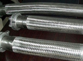 不锈钢波纹管特点及金属波纹管刚度相关介绍：特性、公称刚度、允差要求