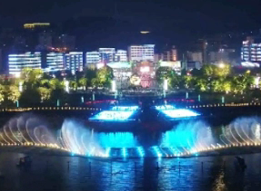 喷泉：让城市水有灵魂，花样翻新的动态水景成独特人文景观，增添城市生机