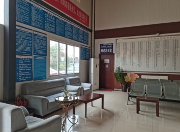 广汉捷顺驾校：2005年成立，自主经营统一管理，三校区280余亩基地，多类型驾培与资格证办理