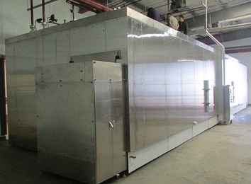 果蔬流态化单体冻结设备：离心风机配合304不锈钢网带，实现冻品快速冷冻不粘连