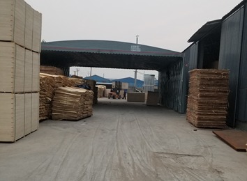 多功能推拉篷：适用于公司临时仓储、大排档等多场景，可推拉伸缩，操作便捷又省空间
