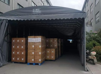 多功能推拉篷：适用于公司仓储、大排档等多场景，可伸缩操作便捷还省空间