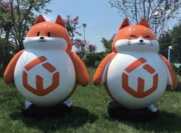 景观雕塑的四大类型：纪念性、主题性、装饰性与陈列性的特点与应用
