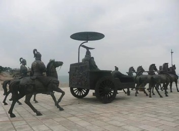 商周起源的铜雕艺术：以铜为胚铸塑之美，展现造型纹饰魅力，多用于神秘宗教题材如铜佛像