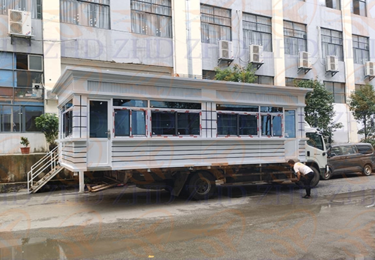 钢结构岗亭：坚固美观耐用经济，新型建筑典范，未来建筑领域潜力无限