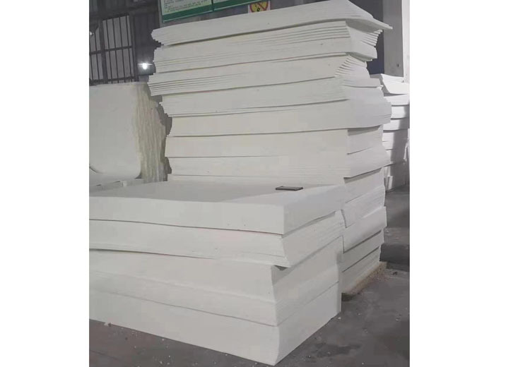 金华市益新海绵制品有限公司：专业生产服装烫台、家具、汽车坐垫海绵，销售辐射多地