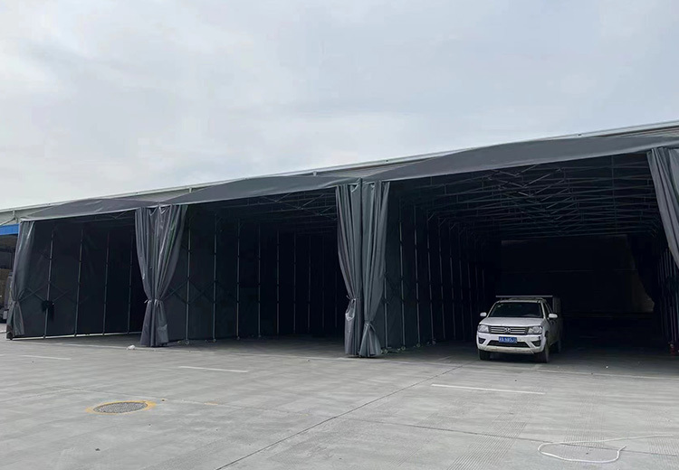优质可收拢展开工厂雨棚，安装快捷稳固，可移动，适用于多场合，颜色尺寸定制