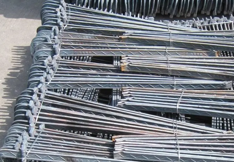 步步紧：建筑模板工程关键配件，用于梁板安装，助力框架结构建筑稳固施工
