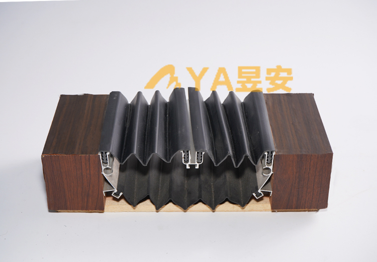外墙橡胶款变形缝：有效应对建筑伸缩位移，缓冲应力，防水防风，安装便捷保外观完整