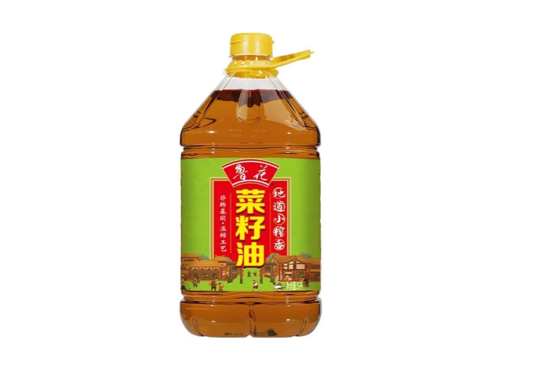 鲁花：花生油国标重要参与者，产品达标，企业标准远超国标，2020 - 2021 连获企业标准领跑者称号