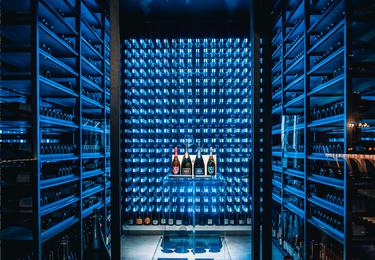 你知道什么是专业的酒窖管家吗？