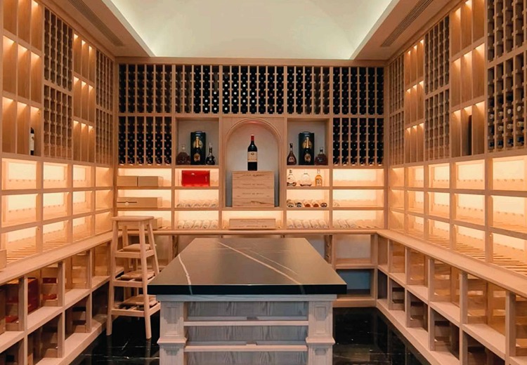 实木（北美红橡木裸木工艺）+亚克力+金属