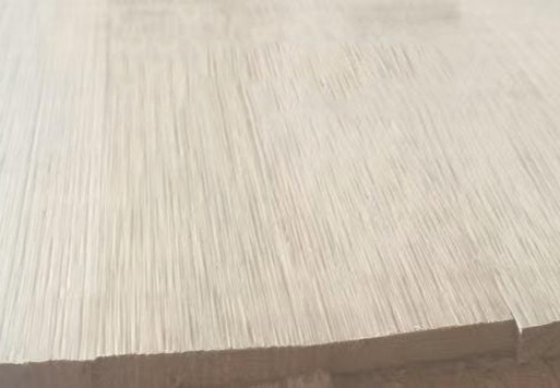 本色平压板——展现质朴自然之美，适用于多样空间的优质板材选择