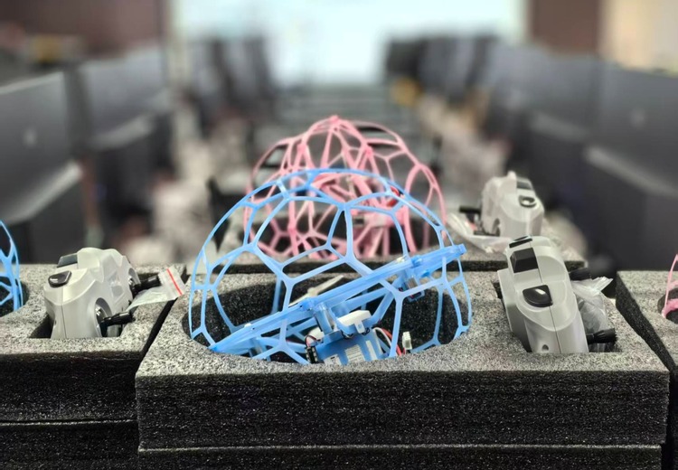 无人机足球培训