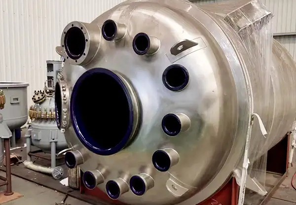 搪玻璃外包设备3