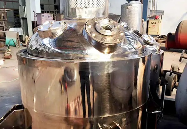 搪玻璃外包设备1