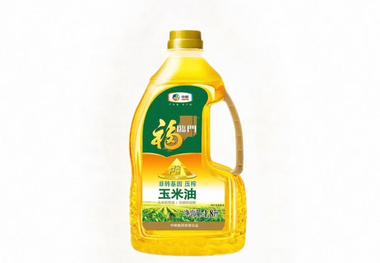 福临门黄金产地压榨玉米油，甄选东北非转基因玉米，物理压榨锁鲜，富含营养，适配多样中式烹饪！