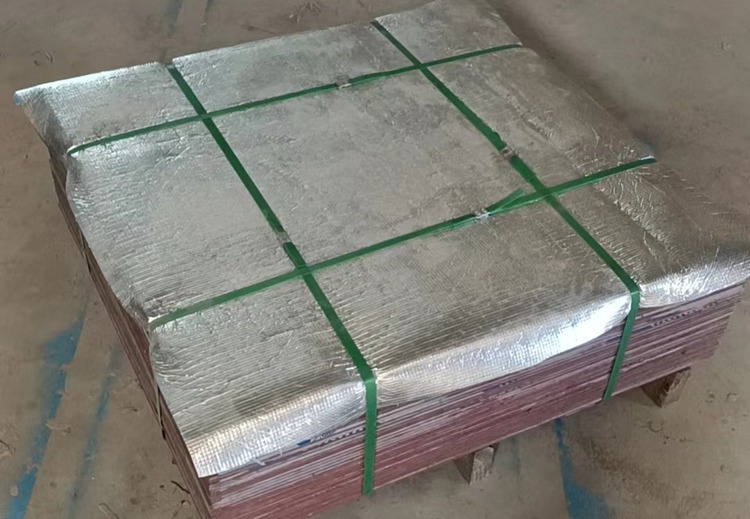 膨胀型金属复合防火板