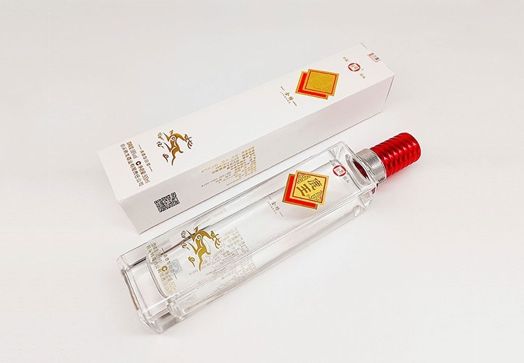 探秘38°金榜鹿王：独特魅力与非凡品质，解锁不一样的精彩！