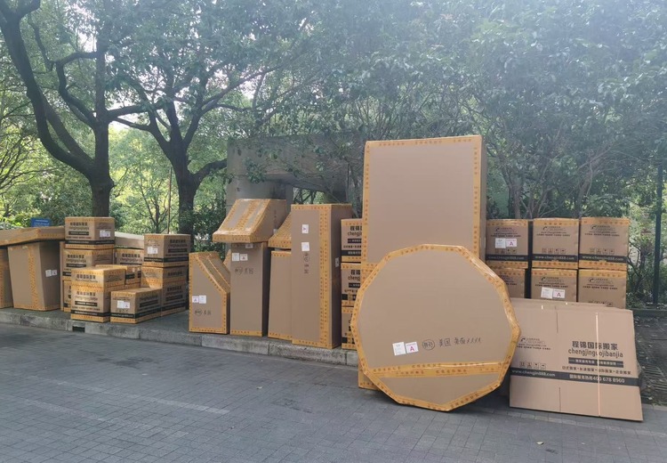 中国搬家到美国