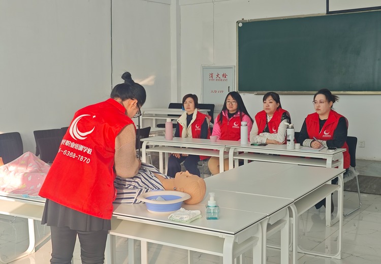 晨光职业培训学校