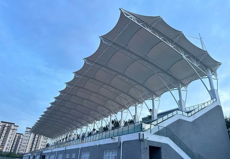 学校膜结构看台