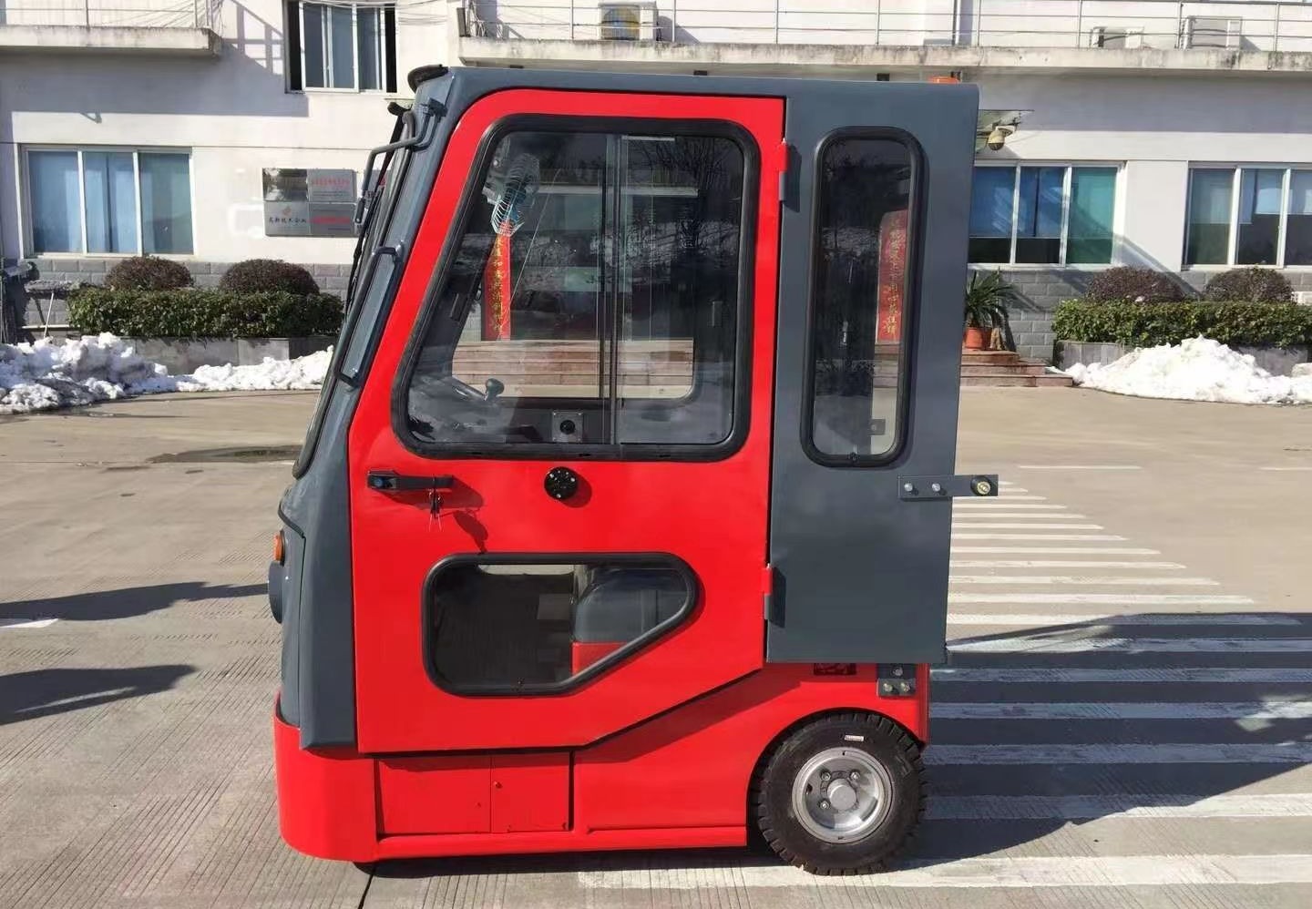 驾驶室牵引车