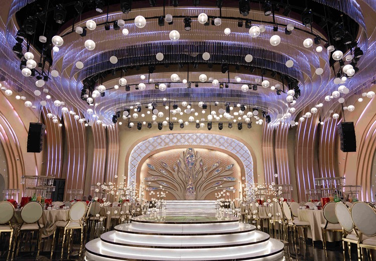 奥斯卡厅&middot;水晶歌剧