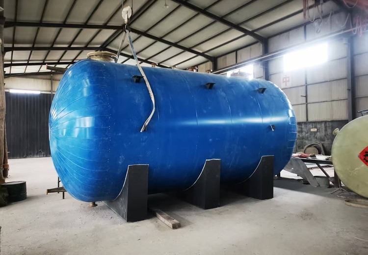 玻璃钢储存罐