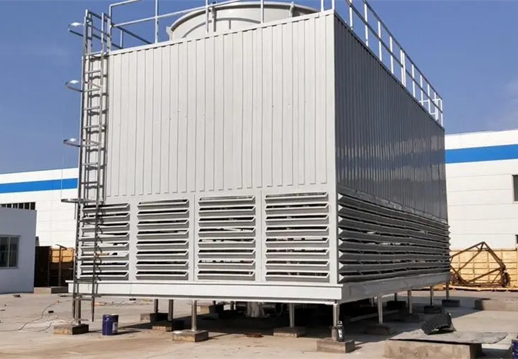 喷雾推进冷却塔