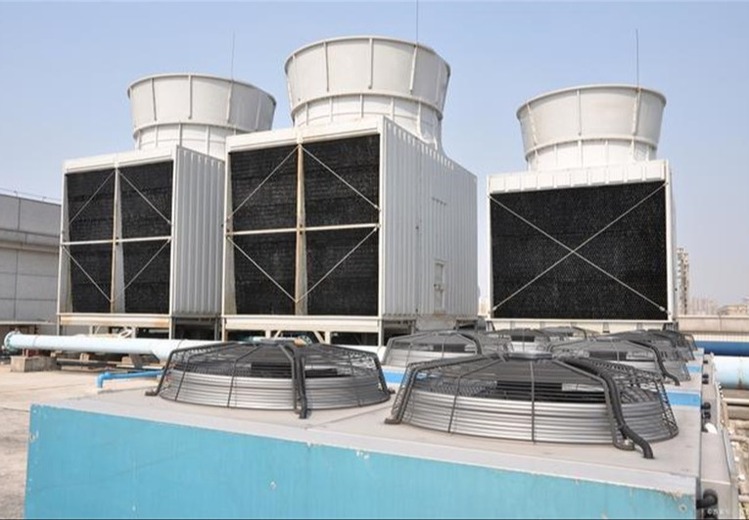 横流式闭式冷却塔