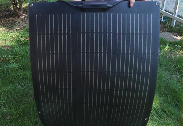 100W屋顶半柔性太阳能板