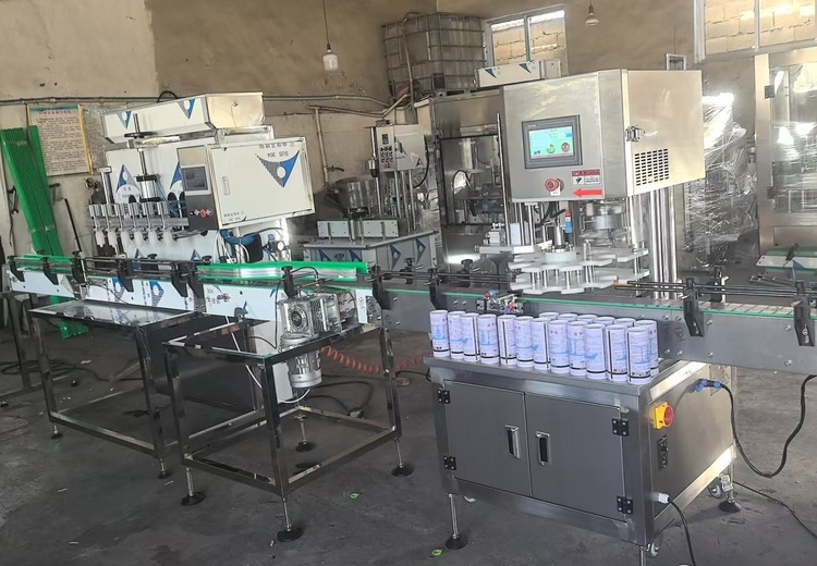 液体灌装机