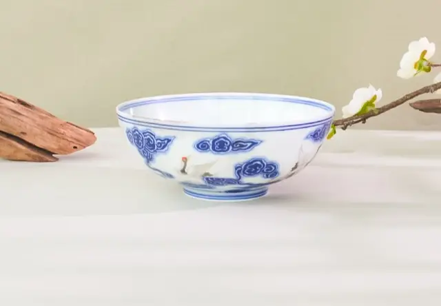 典藏级｜清中期青花釉里红鹤纹大碗