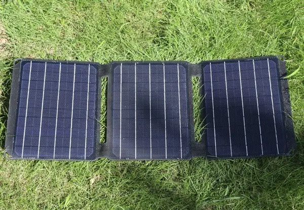 17V20W三折一体层压折叠包