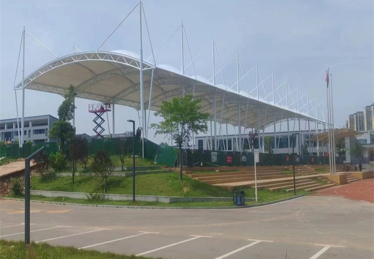膜结构球场遮阳棚