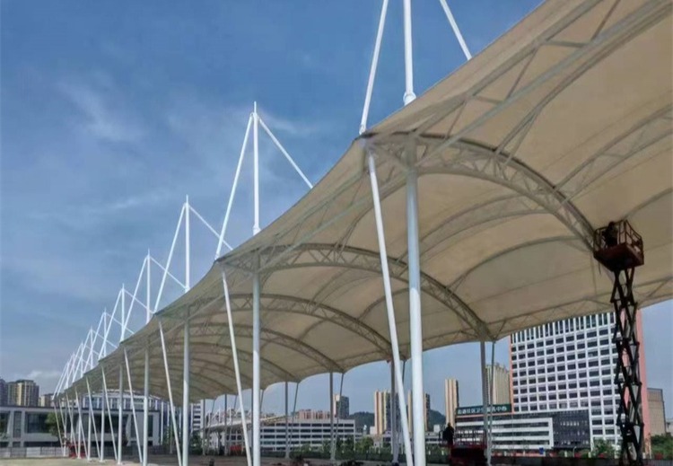 膜结构球场遮阳棚