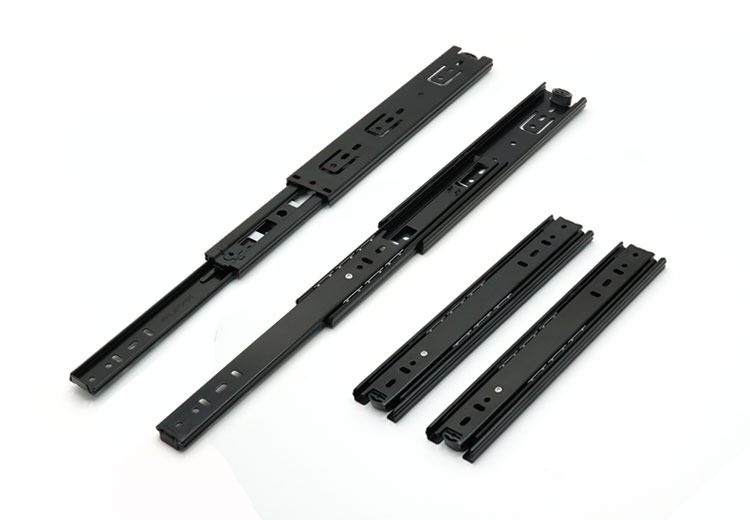 侧装滑轨