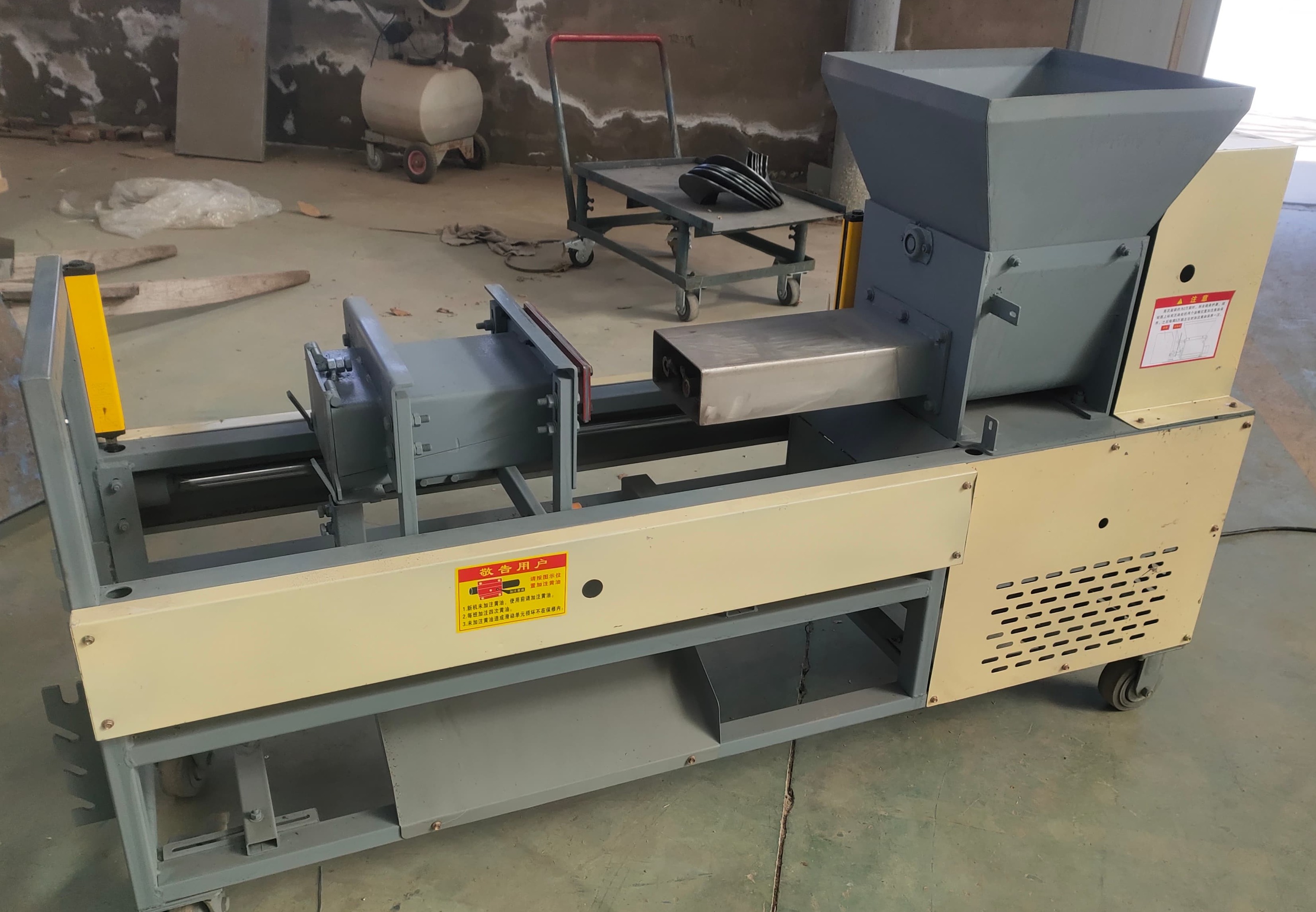 Square packaging bag machine