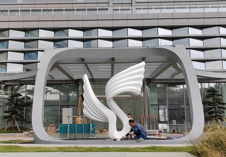雕塑：古老又现代的艺术，多样形式与工艺承载城市文化，美化空间彰显独特魅力