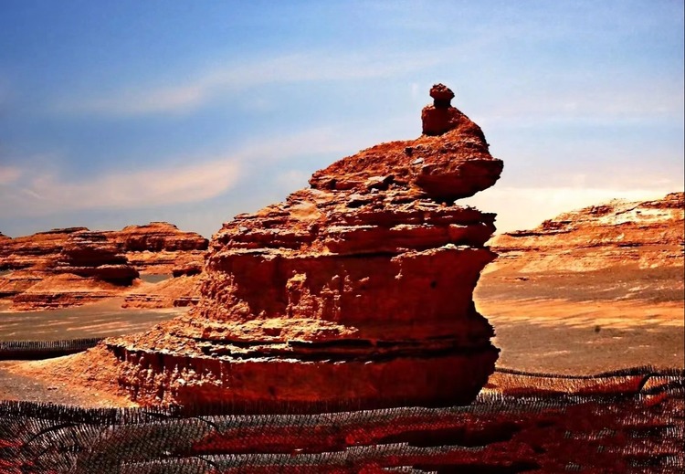 乌尔禾魔鬼城・雅丹秘境 光影探秘一日游