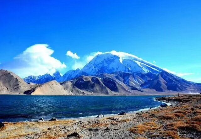 帕米尔・卡拉库里湖 冰山圣湖深度纯玩