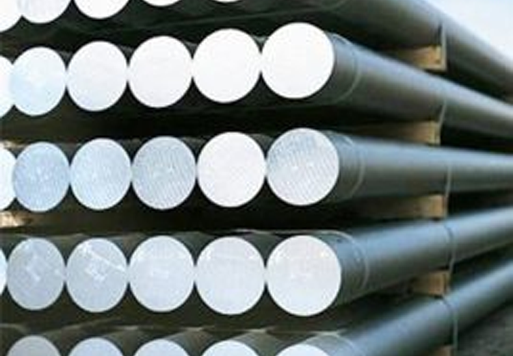 高强度合金钢：化学成分、核心性能、关键特性及航空、机械、汽车等领域典型应用