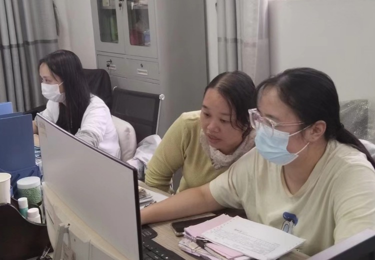 零基础轻松入门财务，应收应付会计方向财务文员班，实操教学+多重保障助你职场转型