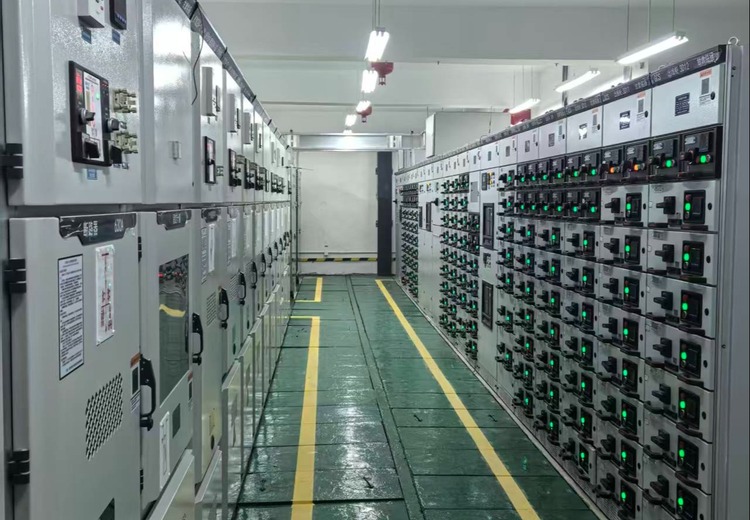 高低压配电室接地电阻测试标准：涵盖合格标准、仪表方法、结果判定及安全施工要求