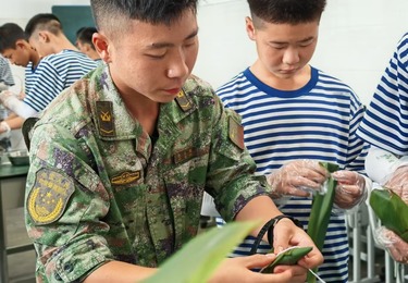 14岁女生（珊珊）—— 情绪障碍+辍学厌学，从中途辍学至中考逆袭市重点