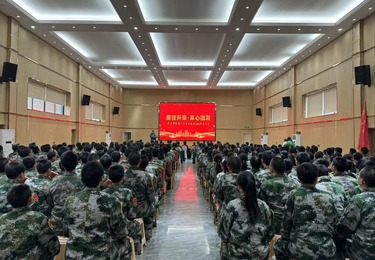 厌学叛逆+注意力不集中，13岁男生从“分心厌学”到“专注好学”