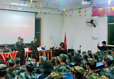 自卑厌学型（13岁，女生，刘某）