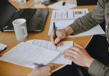 越南出海｜2026 最新税务合规全解：税率 + 优惠 + 申报，别让罚款吃掉你的利润！